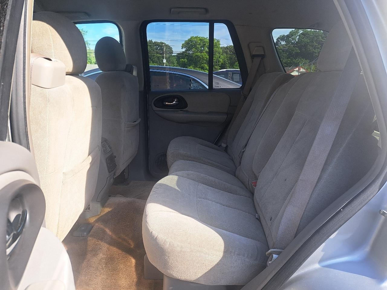 Chevrolet TrailBlazer LS 2WD 2006