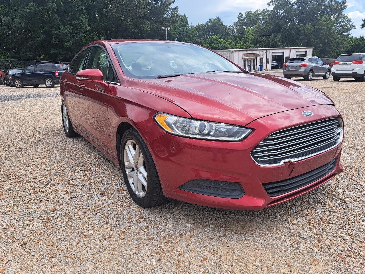 Ford Fusion SE 2016