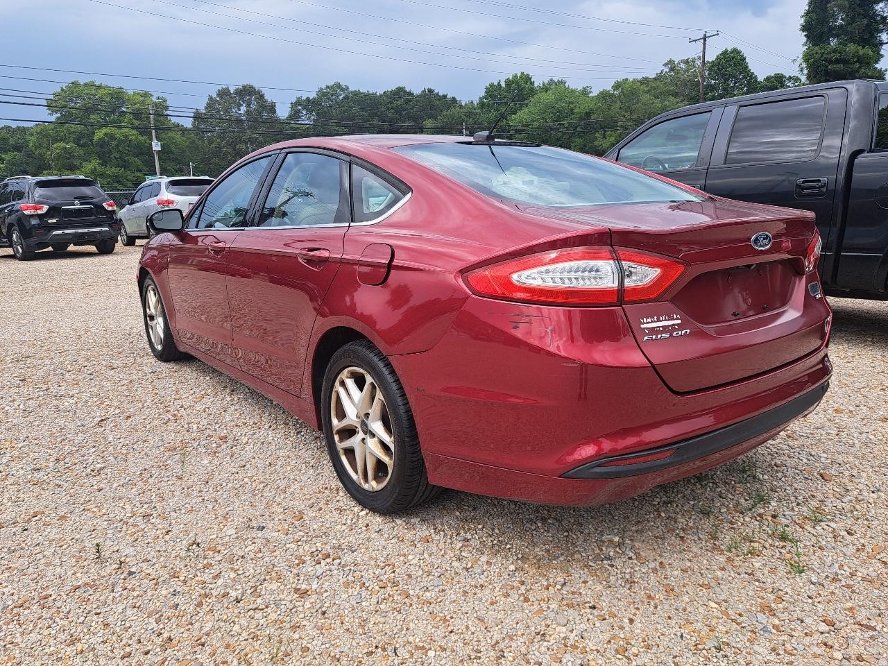 Ford Fusion SE 2016
