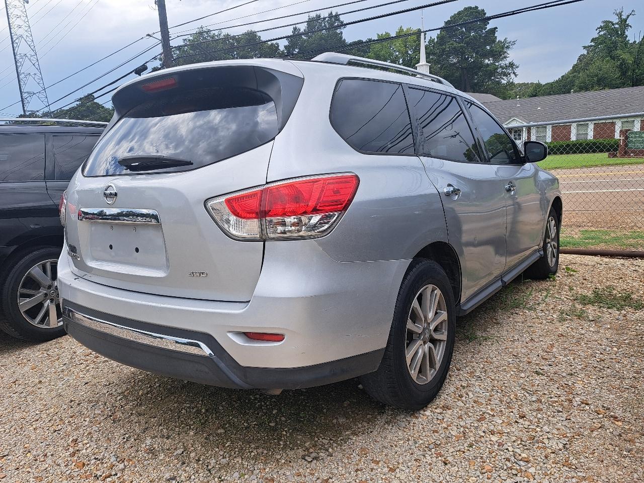 Nissan Pathfinder S 4WD 2016