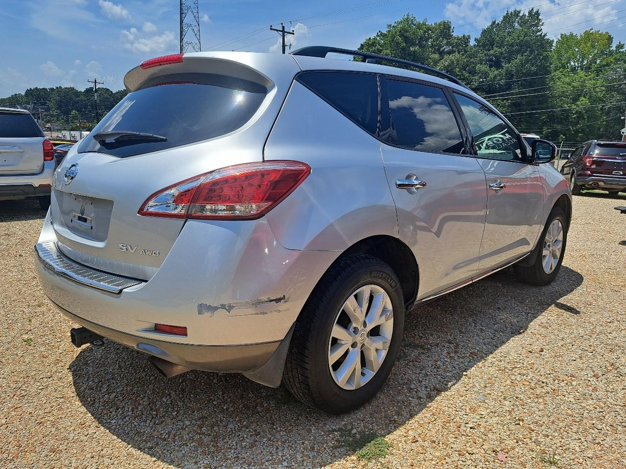Nissan Murano S AWD 2011
