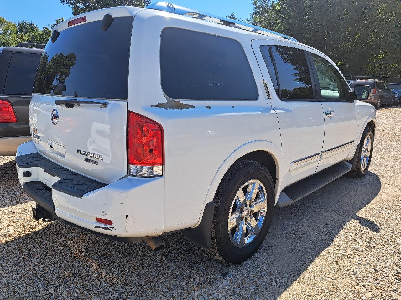 Nissan Armada SV 2WD 2011