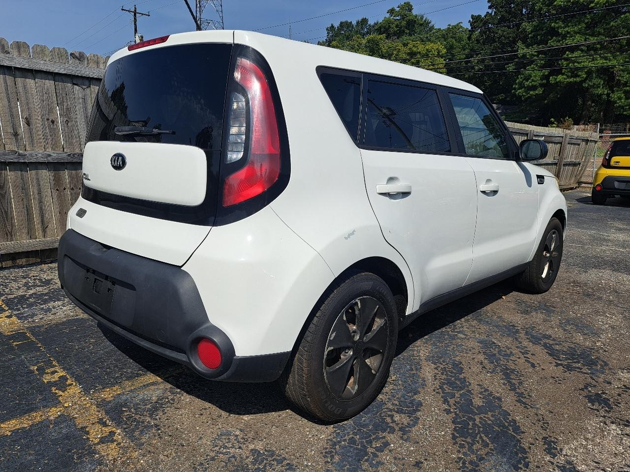 Kia Soul Base 6A 2016