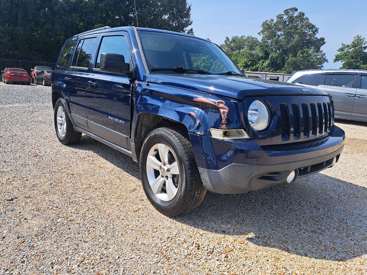 Jeep Patriot Latitude 2WD 2016