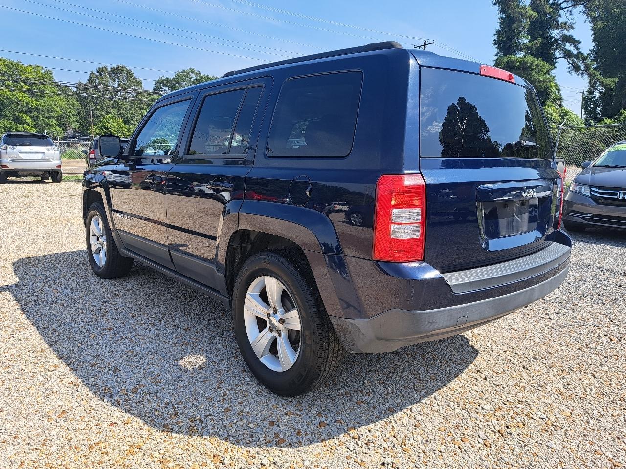 Jeep Patriot Latitude 2WD 2016