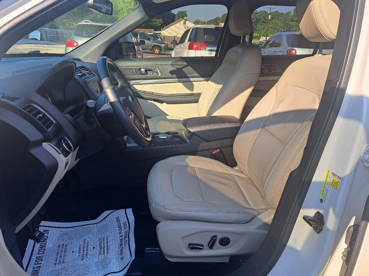 Ford Explorer XLT FWD 2018