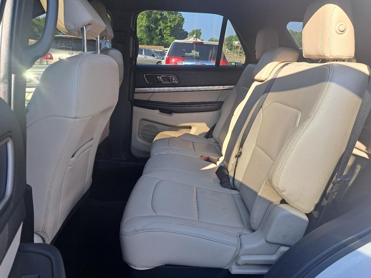 Ford Explorer XLT FWD 2018