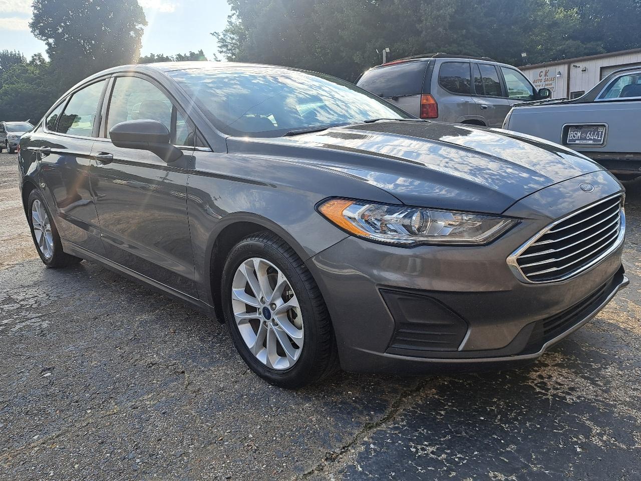 Ford Fusion SE 2020