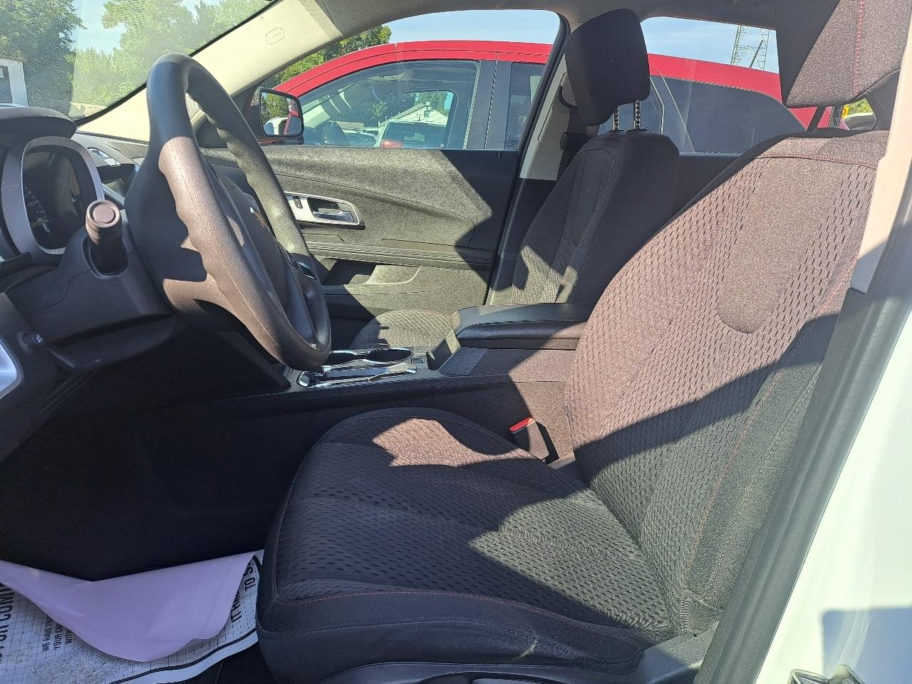 Chevrolet Equinox LS 2WD 2014