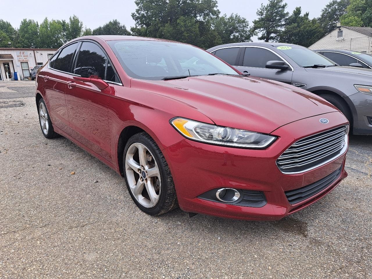 Ford Fusion SE 2014