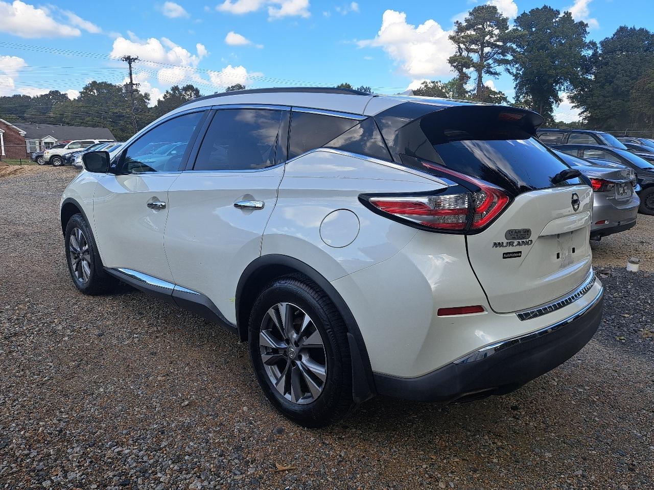 Nissan Murano S 2015