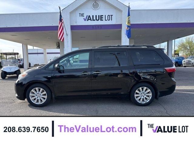 2017 Toyota Sienna XLE