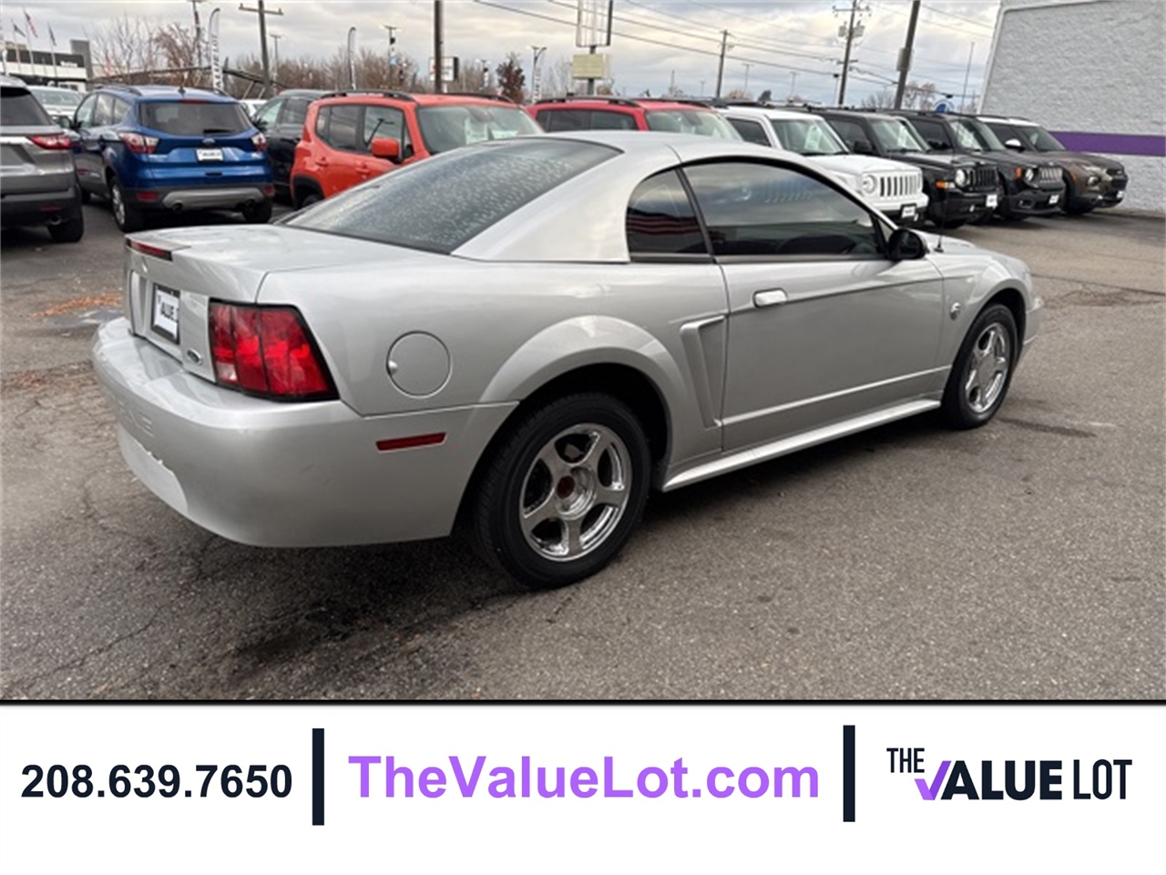 2004 Ford Mustang V6 photo 4