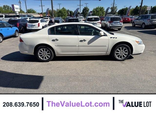 Buick Lucerne  2009