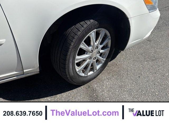 Buick Lucerne  2009