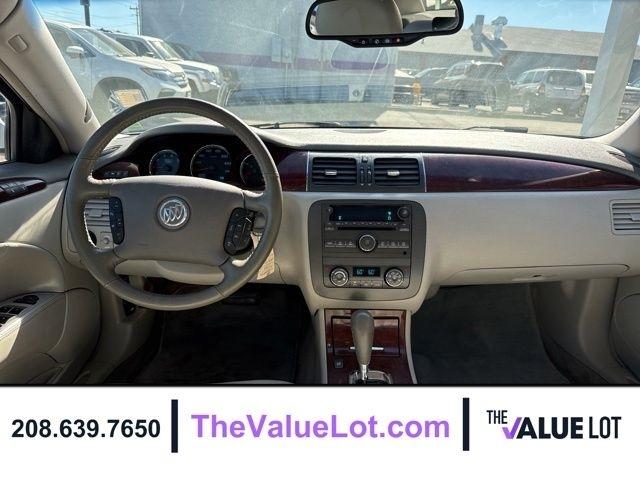 Buick Lucerne  2009