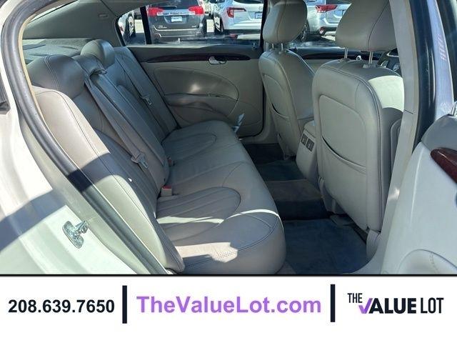 Buick Lucerne  2009