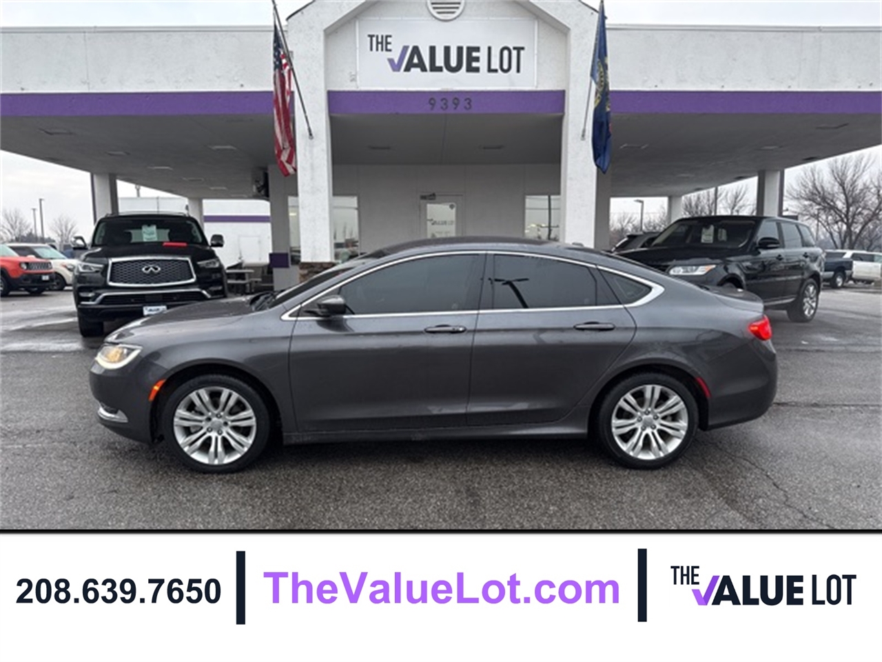 2015 Chrysler 200 Limited's photo