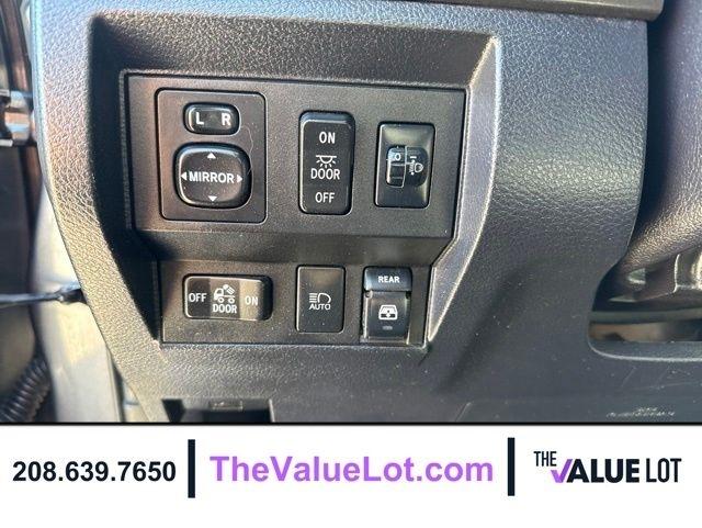 Toyota Tundra 4WD  2018