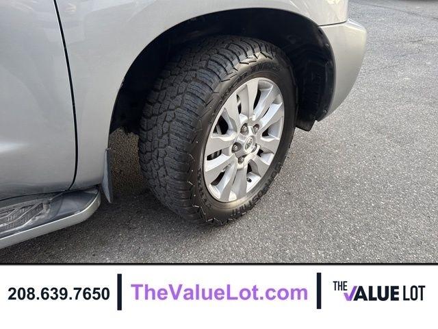 Toyota Sequoia  2008