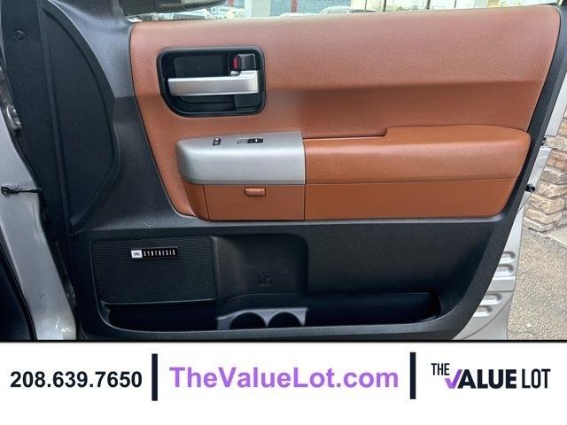 Toyota Sequoia  2008