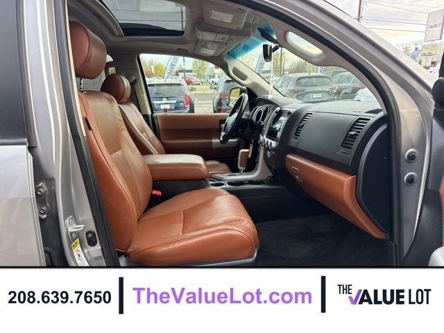 Toyota Sequoia  2008