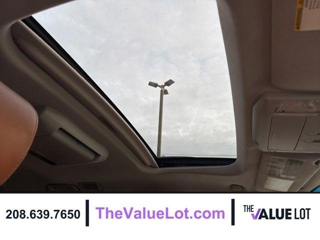Toyota Sequoia  2008