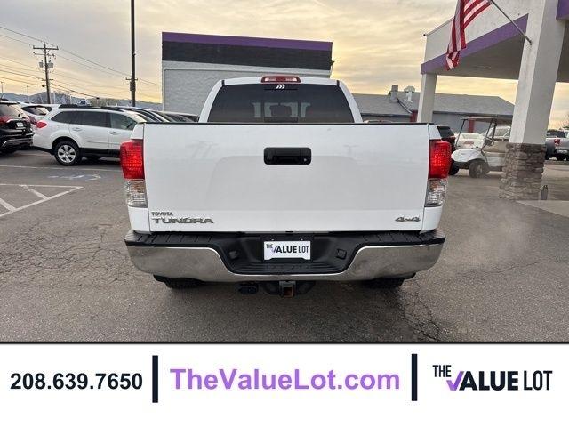 Toyota Tundra 4WD Truck  2012