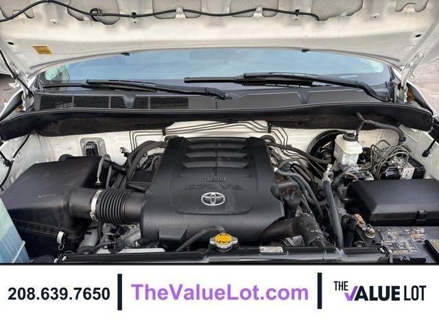 Toyota Tundra 4WD Truck  2012