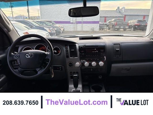 Toyota Tundra 4WD Truck  2012