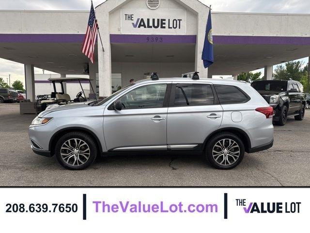 2017 Mitsubishi Outlander Sport 2.0 ES AWC CVT's photo