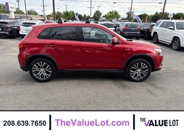 Mitsubishi Outlander Sport  2017