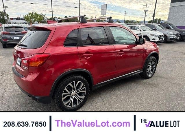 Mitsubishi Outlander Sport  2017