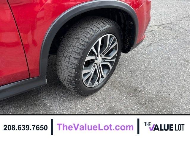 Mitsubishi Outlander Sport  2017