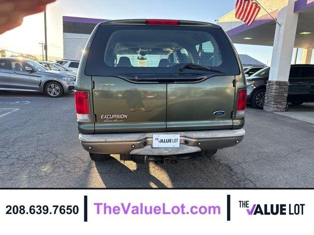 Ford Excursion  2004