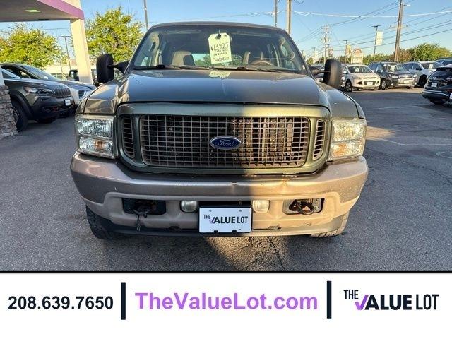 Ford Excursion  2004