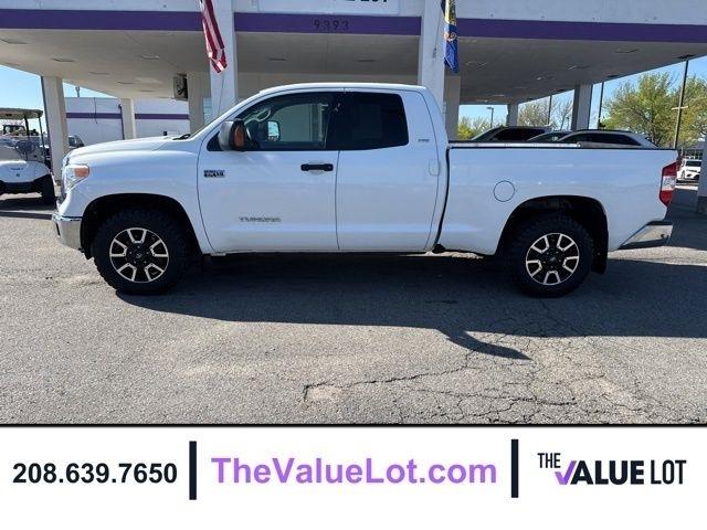 Toyota Tundra 4WD  2017