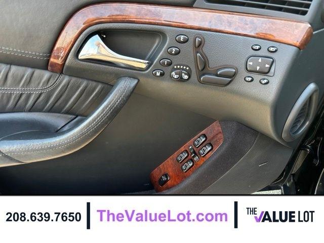 Mercedes-Benz S-Class  2001