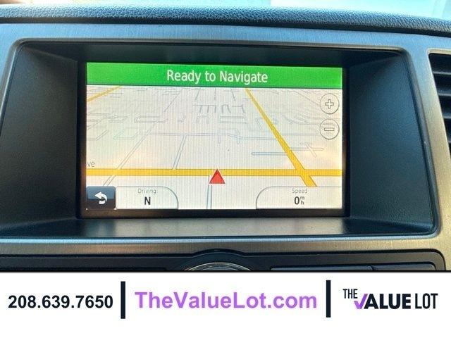 Nissan Armada  2014