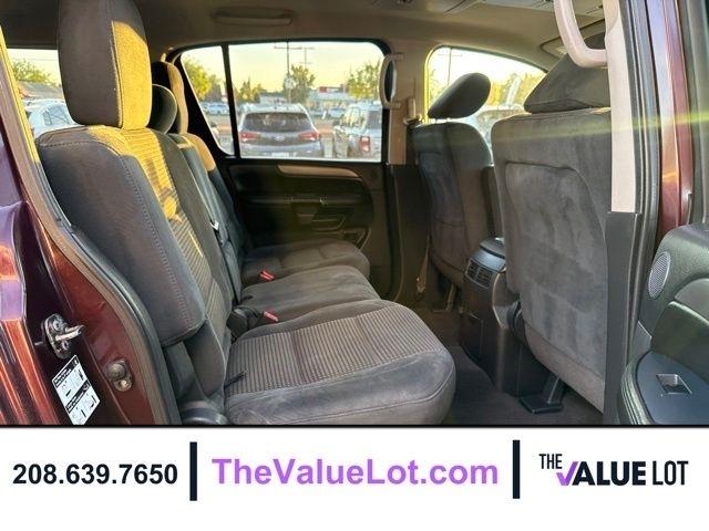 Nissan Armada  2014
