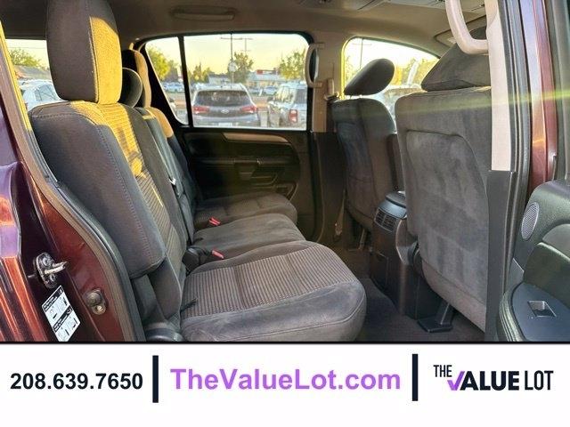 Nissan Armada photo 17