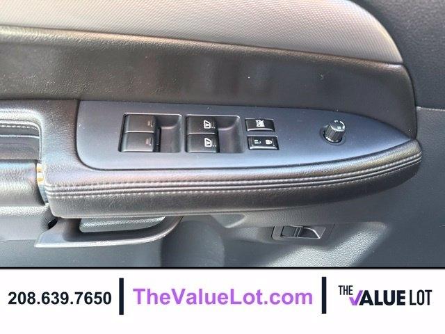 Nissan Armada photo 21