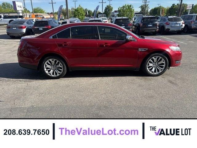 Ford Taurus  2013