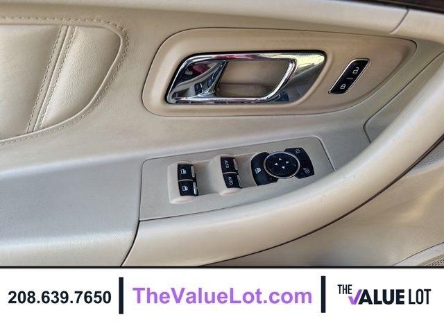 Ford Taurus  2013