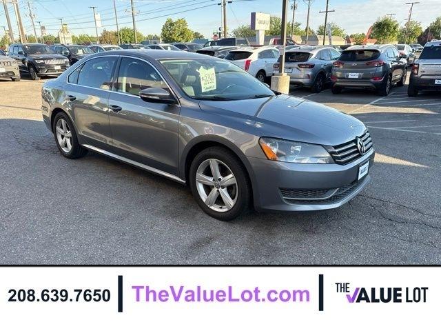 Volkswagen Passat  2012