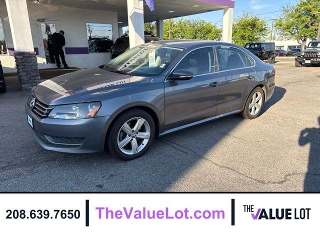 Volkswagen Passat  2012