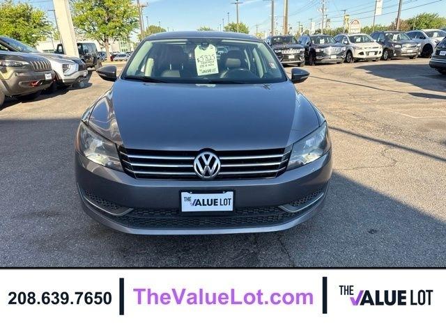 Volkswagen Passat  2012