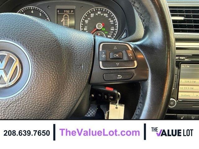 Volkswagen Passat  2012