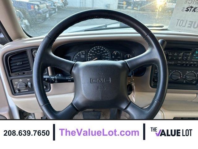 GMC Yukon  2002