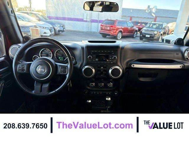 Jeep Wrangler Unlimited  2012